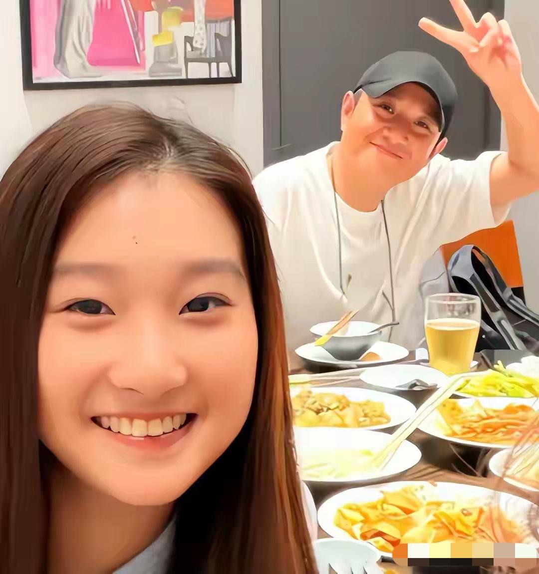 我发现了一个有意思的事情，
那就是以前文爱马很少和文章互动的，

但是自从最近文