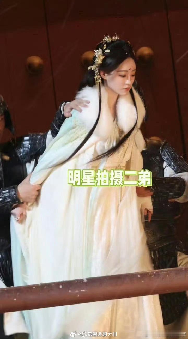 #刘宇宁书卷一梦剧情#我嘞个豆啊？！咱就是说编剧求轻虐啊？！《书卷一梦》的剧情谁