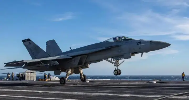 美军承认：击落美军战机