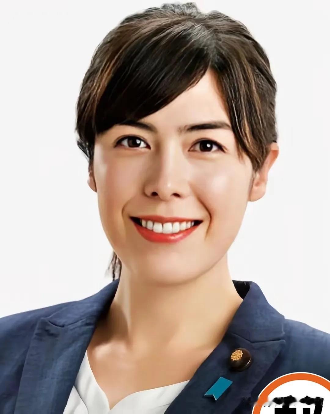 祸从口出！
高市早苗涉台狂言捅篓子，小野田紀美急赤白脸“擦屁股”

小野田纪美为