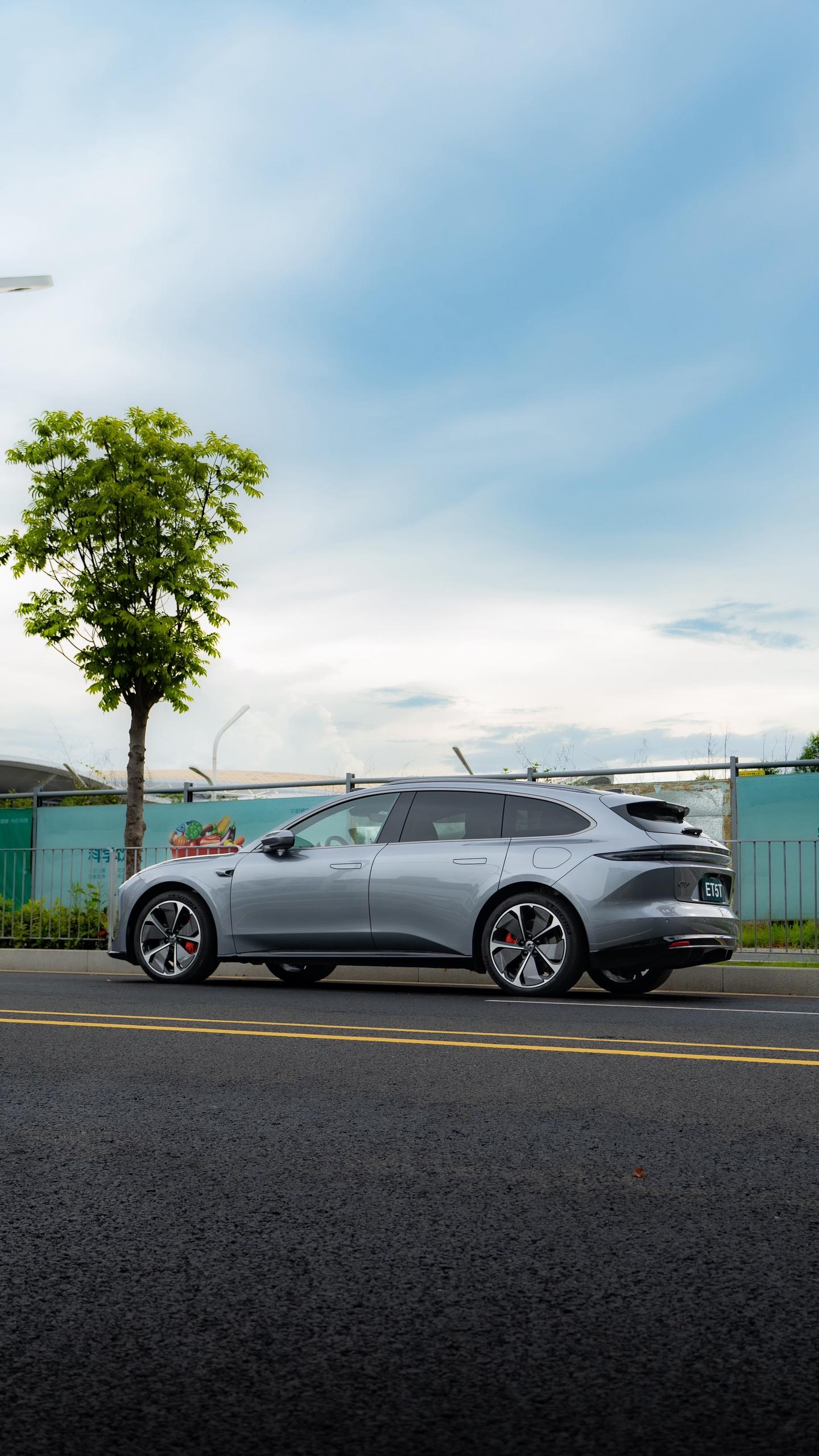 旅行车的意义在于旅行 拍车