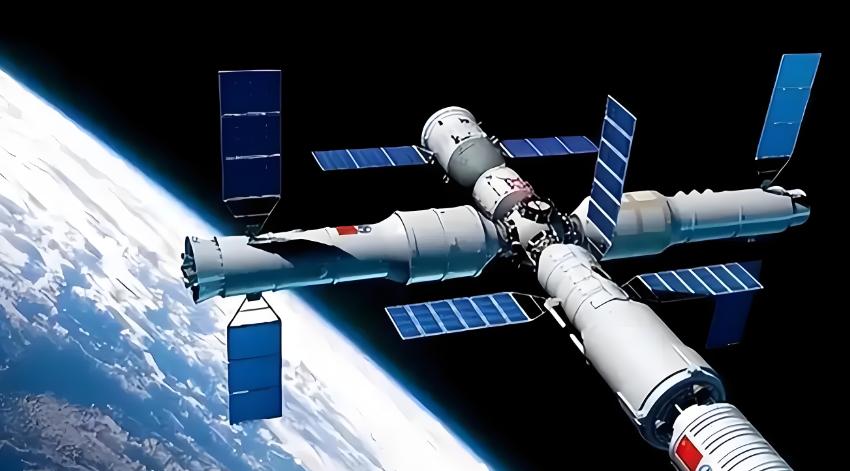 接下来全世界将看到中国是如何救援空间站宇航员的！俄罗斯、美国轮番表演了一番太空救