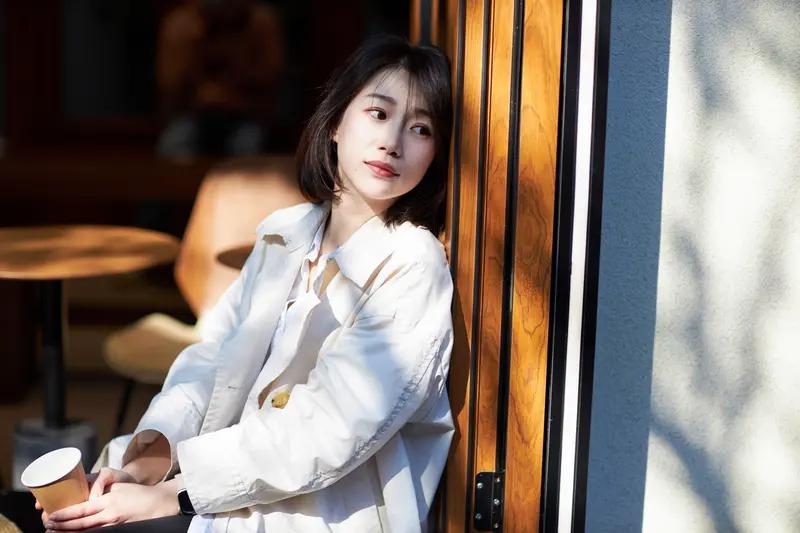 如今，约百分之八十的年轻女性【80、90、00后】皆是如此，既不烹饪美食，也不操