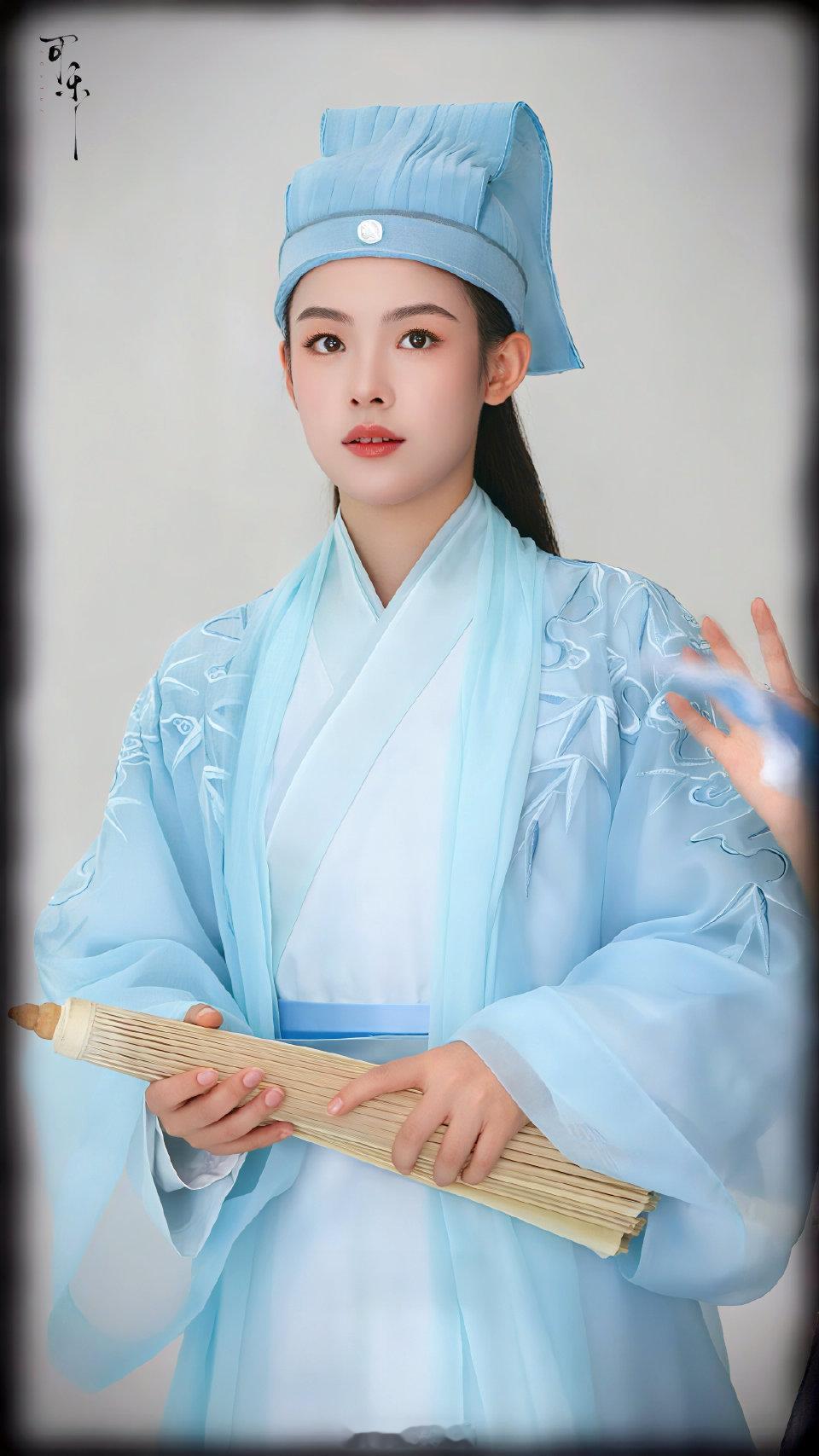 陈丽君的许仙造型好美，奶萌奶萌的，忍不住咬一口[流鼻血]陈丽君许仙新造型陈丽君青