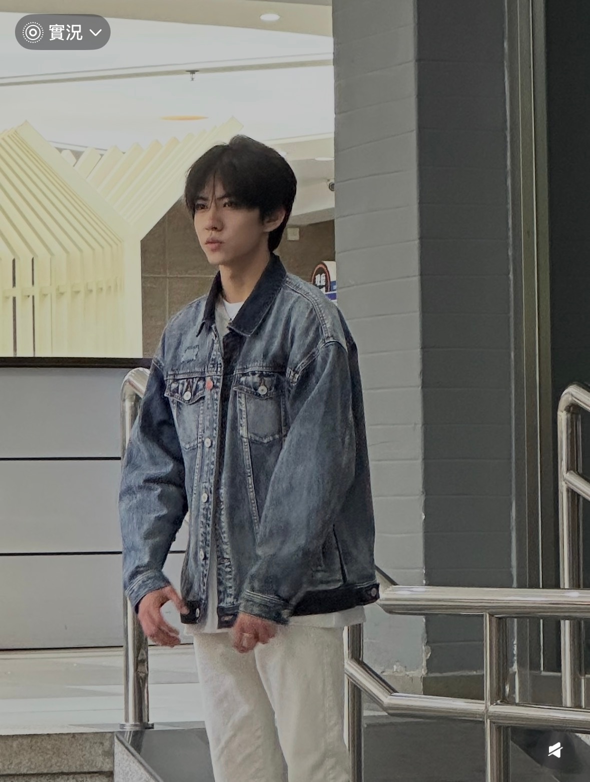 吗的这张真好梦 脸好看手好看还是刚开学的18岁末的男大哥哥戒指🙊 