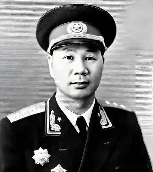 1939年11月，晋察冀边区的硝烟刚刚散去，杨成武率领的八路军部队刚结束一场酣畅