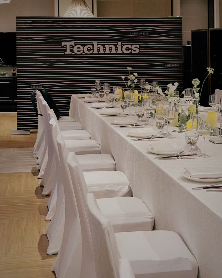 五十五岁的 Technics 满是年轻和活力哈！  ​​​