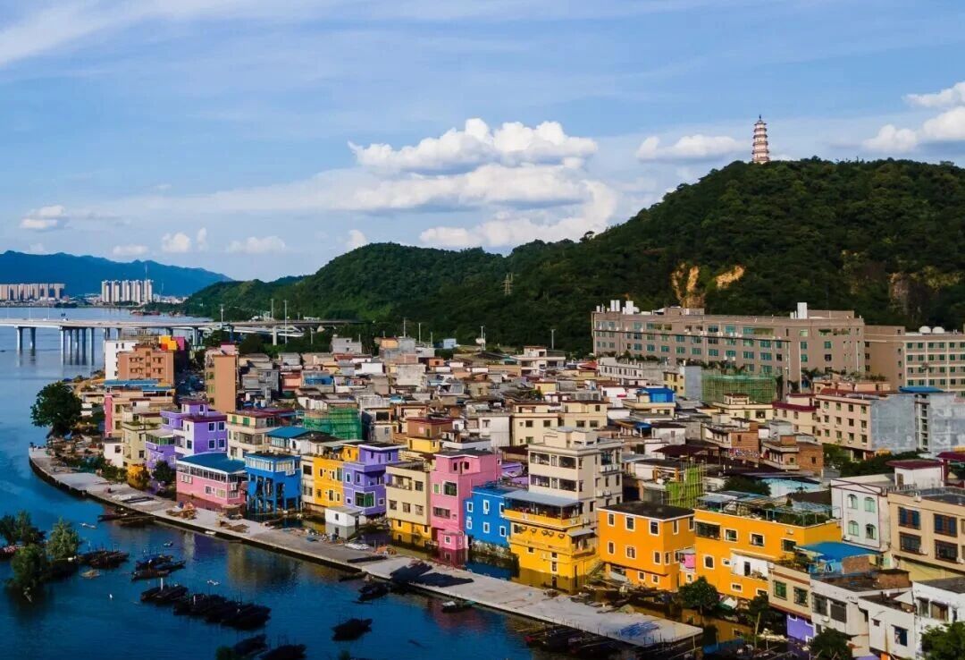 【 🤩太值得走一趟‼️肇庆邀您共度端午 】端午假期，肇庆各大景区推出免票福利、