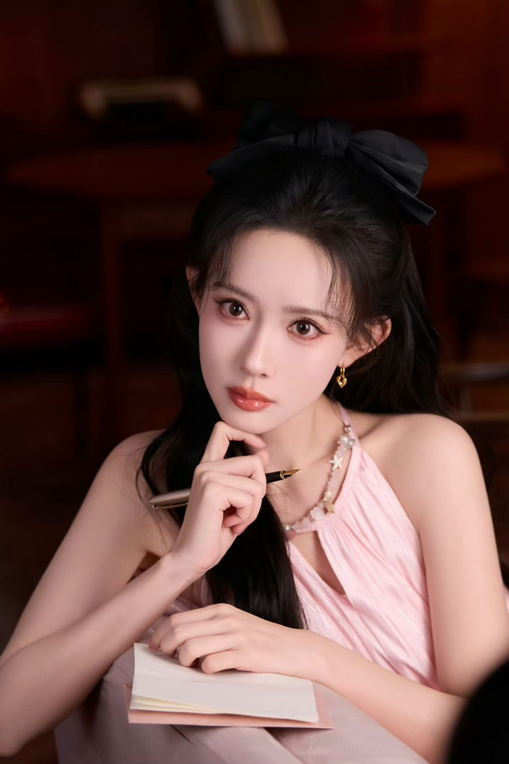 孟子义孟子义模仿李小冉跳心愿便利贴你好星期六 孟子义一跳起心愿便利贴，全场笑翻了