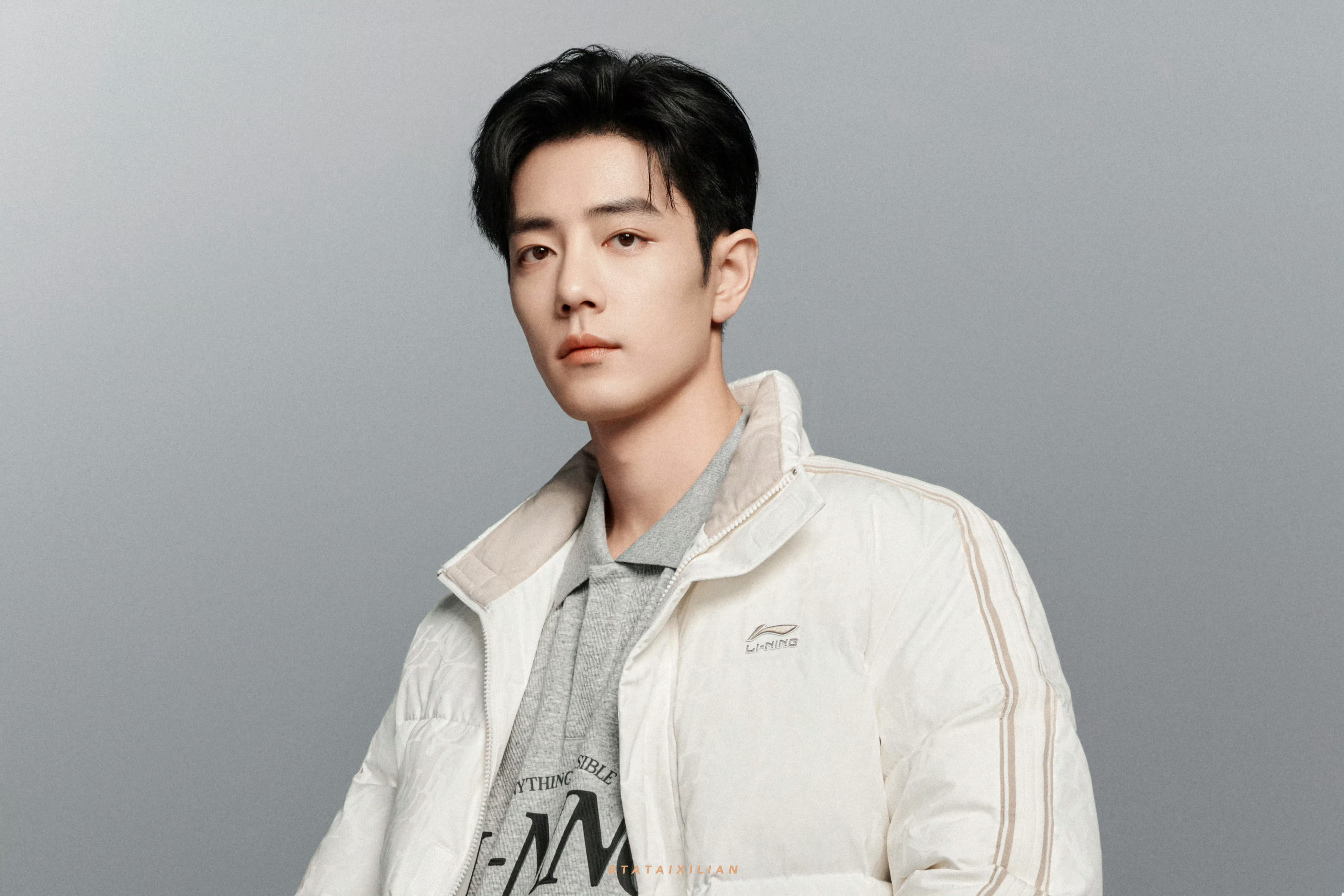 肖战 青葱帅气的男大学长！好养眼！ 