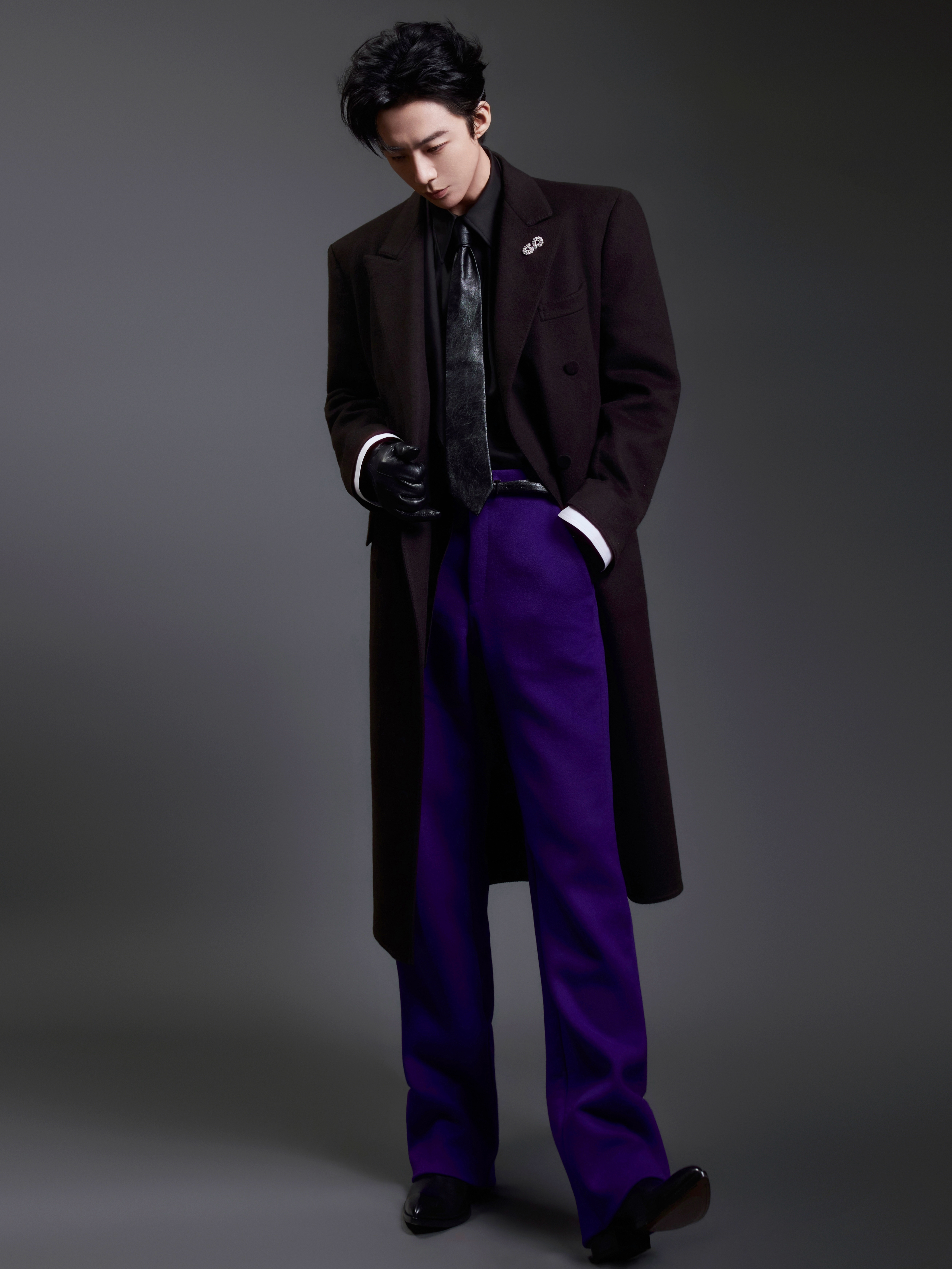 刘宇宁 × 2025爱奇艺尖叫之夜 造型大片正式揭晓，身穿来自创意总监 Haid