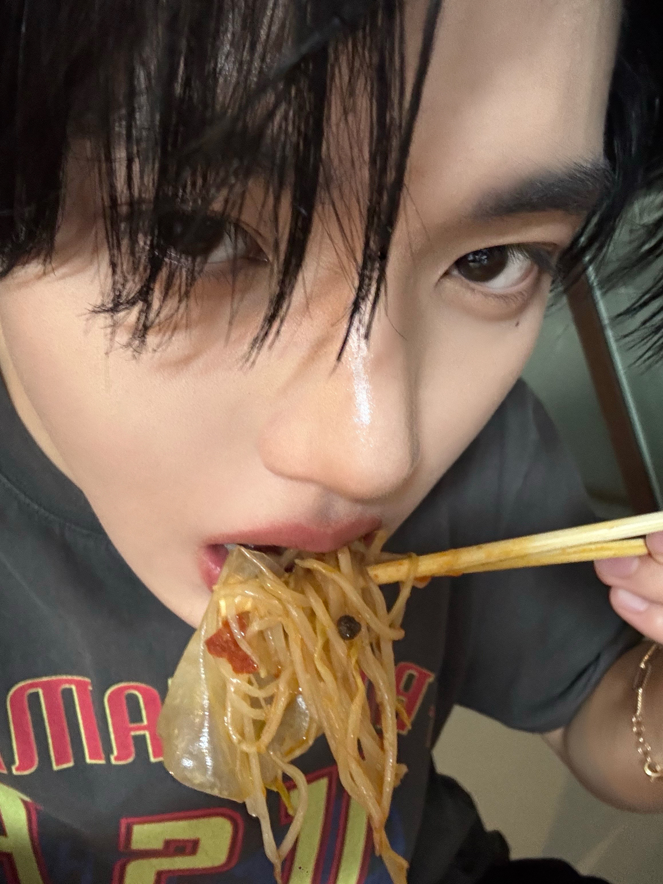 小猪🐷🐽 ​  ​​​
