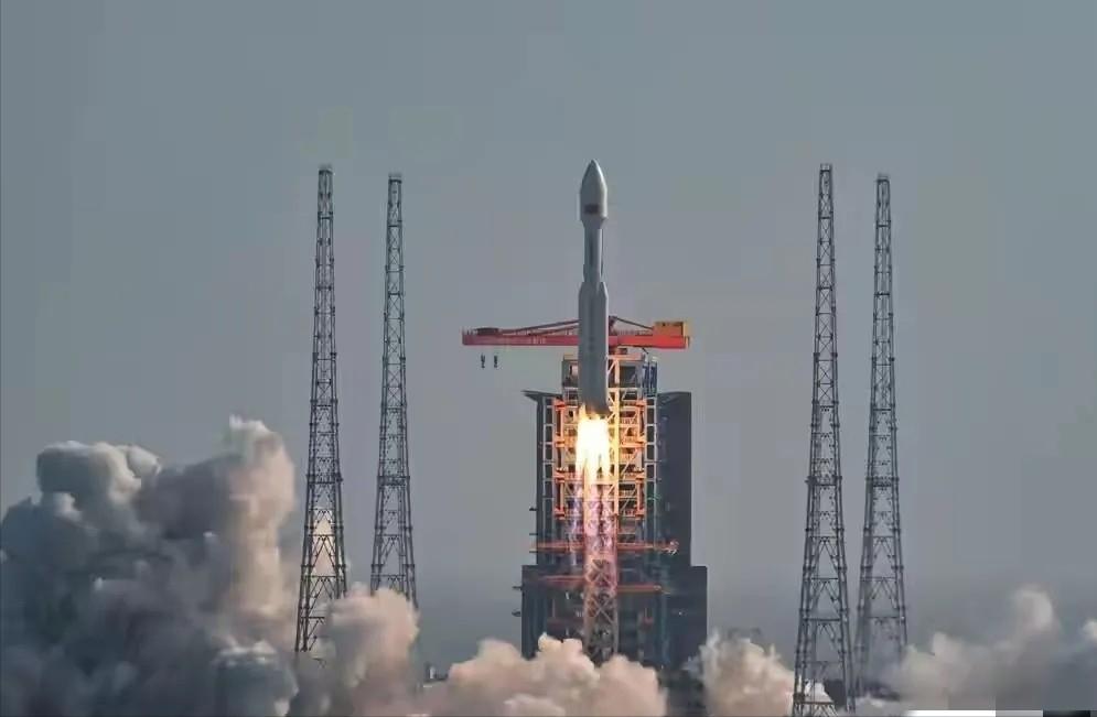 发射成功！
厉害了，我的国。
 
12月6日，我国宣布在海南商业航天发射场用长征