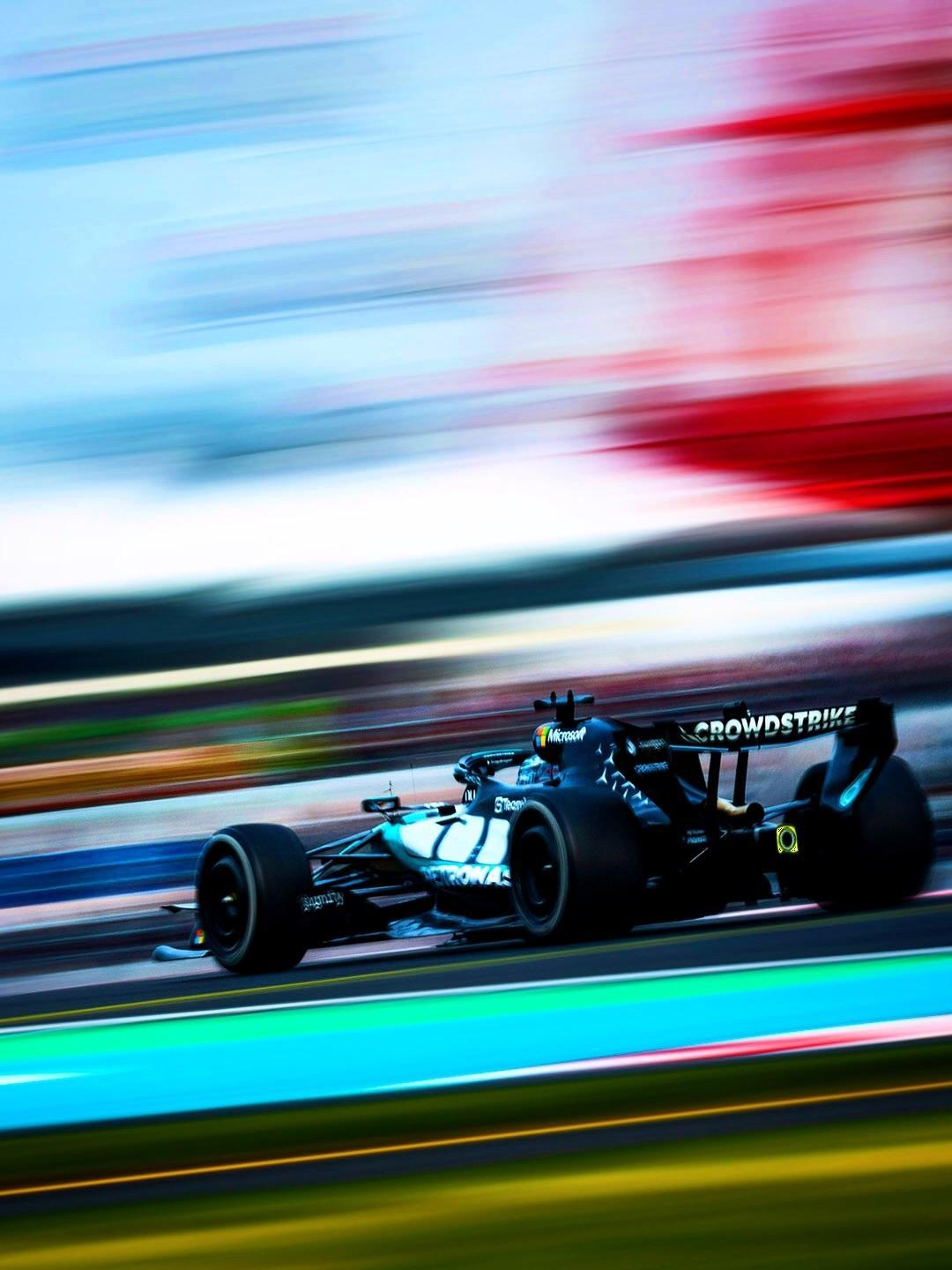 乔治拉塞尔 🩵 gr63消息速递 博主发了一组今年上赛的图集©️artoff1