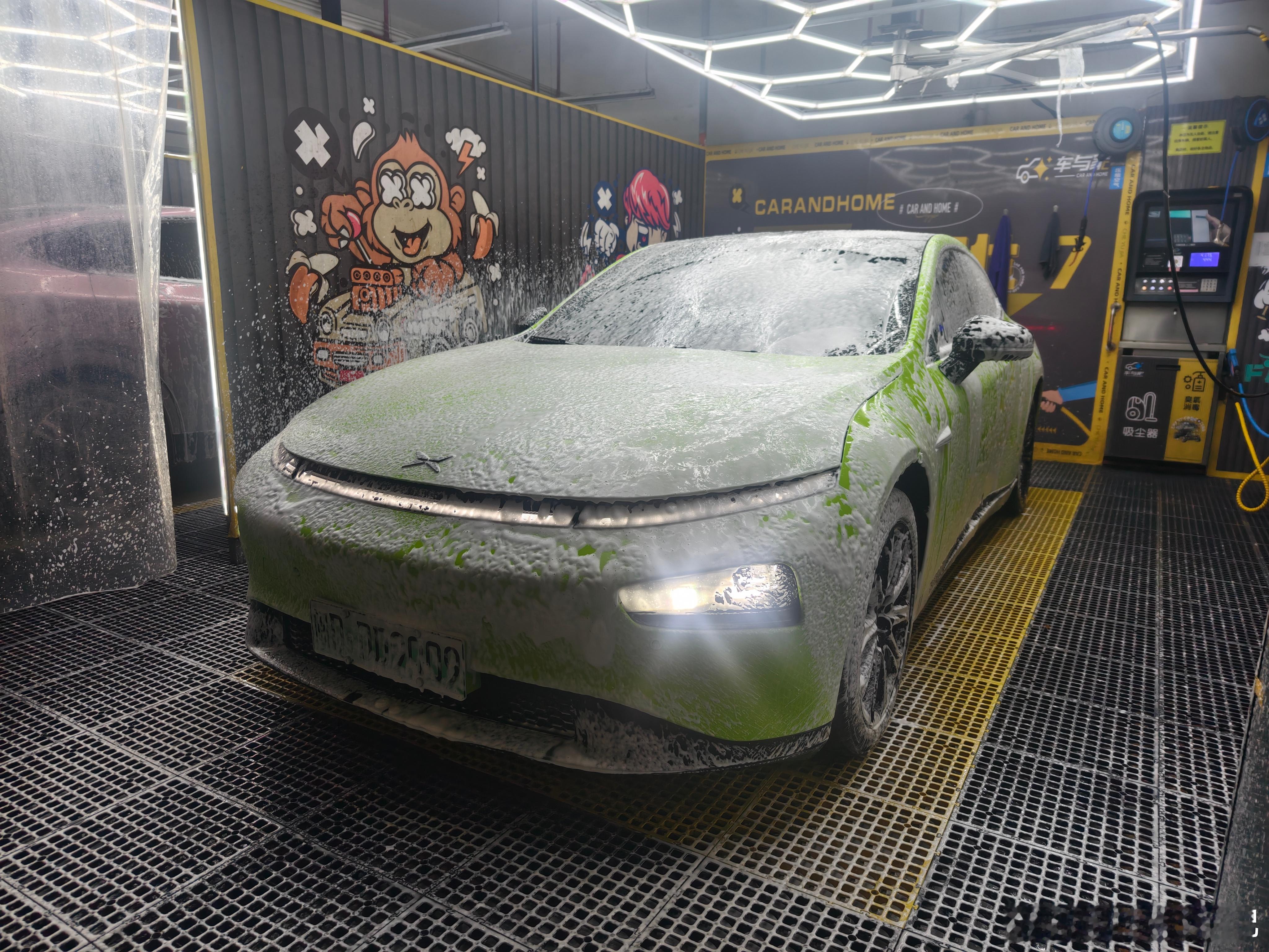 自己洗车，算不算是男生的一种解压方式？ ​​​