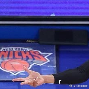 尼克斯2比0骑士今日，尼克斯主场109-93大胜骑士，将大比分改写为2-0。根据