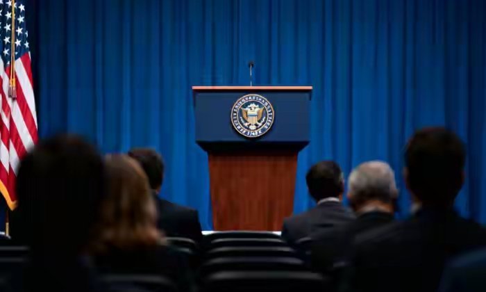 美联储决议全文：降息25基点并宣布结束缩表，两个反对票显示分歧加剧美联储再次降息