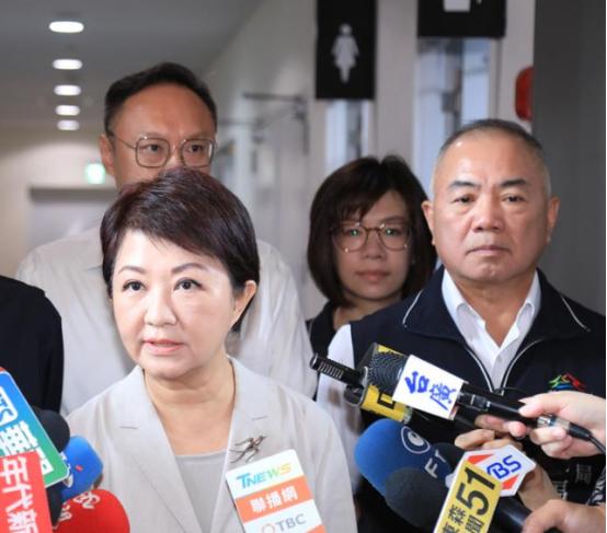 卢秀燕宣布捐10万美元助熊本赈灾

针对日本熊本发生地震，台中市长卢秀燕今天（2