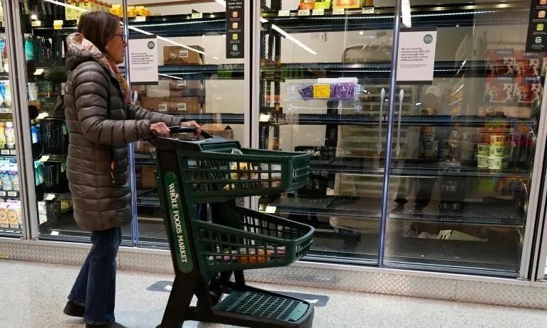 这便是与中国打经济战的后果，难怪特朗普突然就收敛了

11月9日，多家媒体直接指