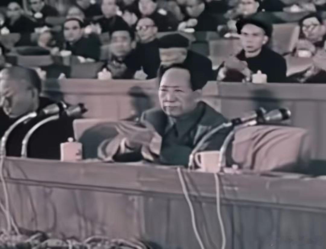 毛主席曾用一碗面来警醒干部，这就是伟人的智慧！毛主席不仅律己，对高级干部也严格要