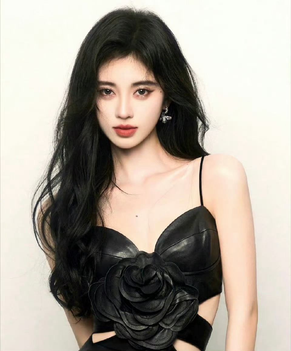 鞠婧祎对比之前，现在变化大吗？鞠婧祎粉丝保密协议到期了