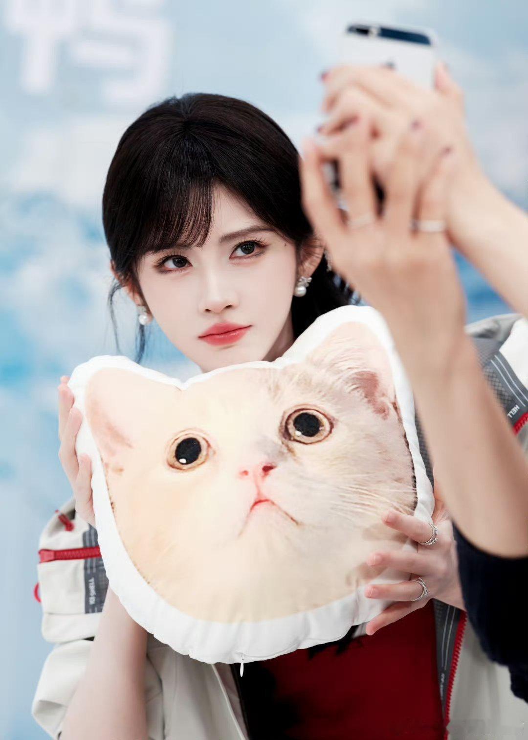 jjy 鞠婧祎露芜衣 jjy鞠婧祎姜黎非jjy鞠婧祎✞⁠₊⁺+「你是我记忆里永远