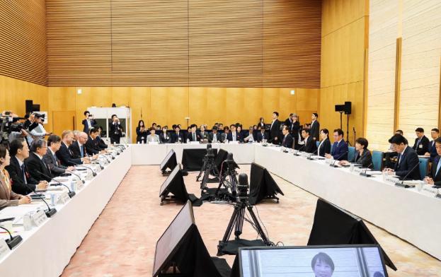 当地时间7月14日，日本共同社引述多名外交消息人士的爆料，披露了一段几天前发生在