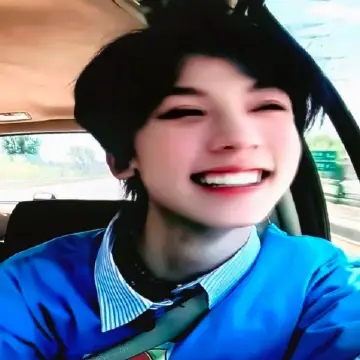 TOP青岛演唱会抢票时间航丝都注意啦！⚠️大家都有票去见左航！！！ prada品