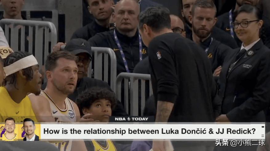 东契奇：我从不主动说垃圾话，都是被动回应

北京时间3月4日，湖人球星卢卡-东契