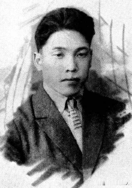 梁柏台
梁柏台（1899年9月14日－1935年3月），又名越庐、月庐，男，汉族