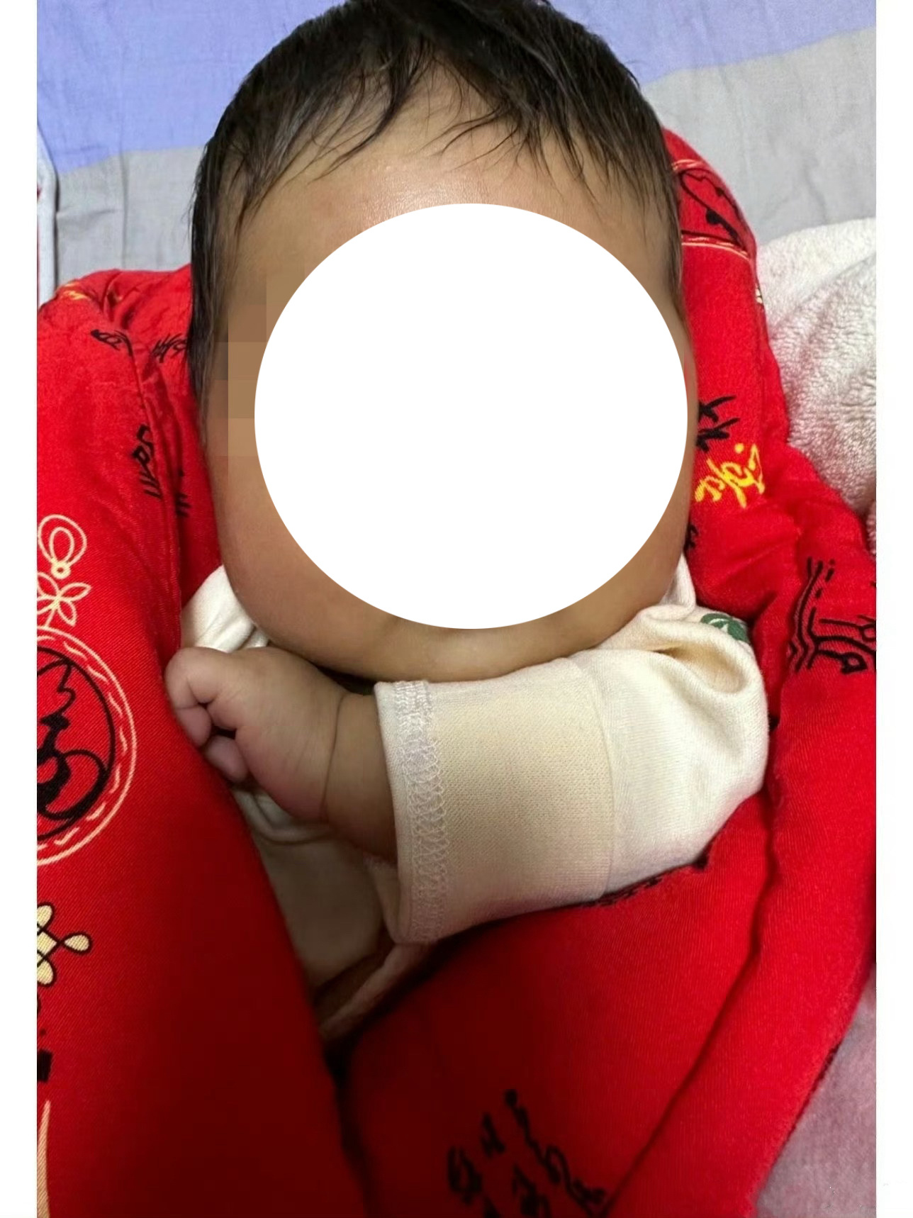 两个月不到宝宝下身臭怎么办。 