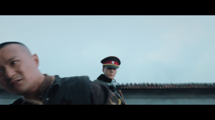 九门十年只有佛爷的肌肉变了九门我是后来补看的《老九门》，一下子就被陈伟霆的张大佛