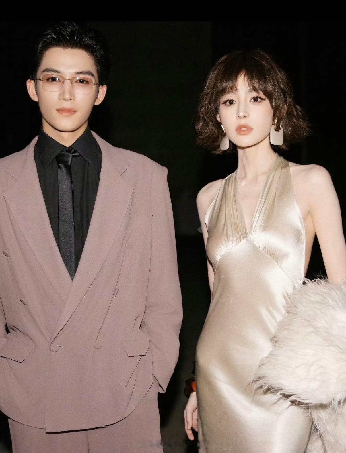 娜扎问王星越会哄姐姐开心吗花少8娜扎问王星越会哄姐姐开心吗王星越说“应该还行”的