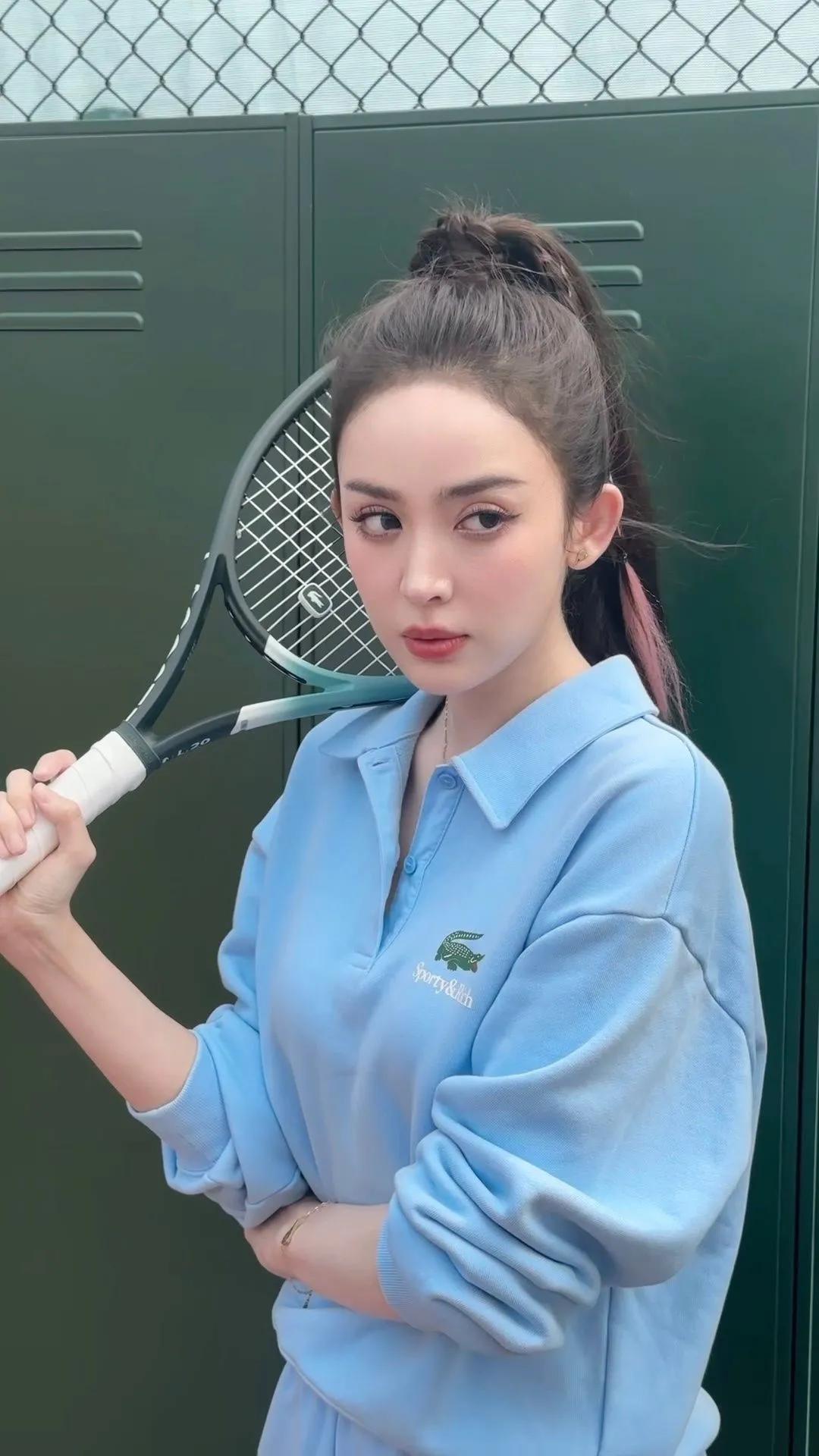 古力娜扎运动写真分享古力娜扎 娜扎 新疆娜扎 娜扎生图状态 娜扎秀场造型 娜扎壁