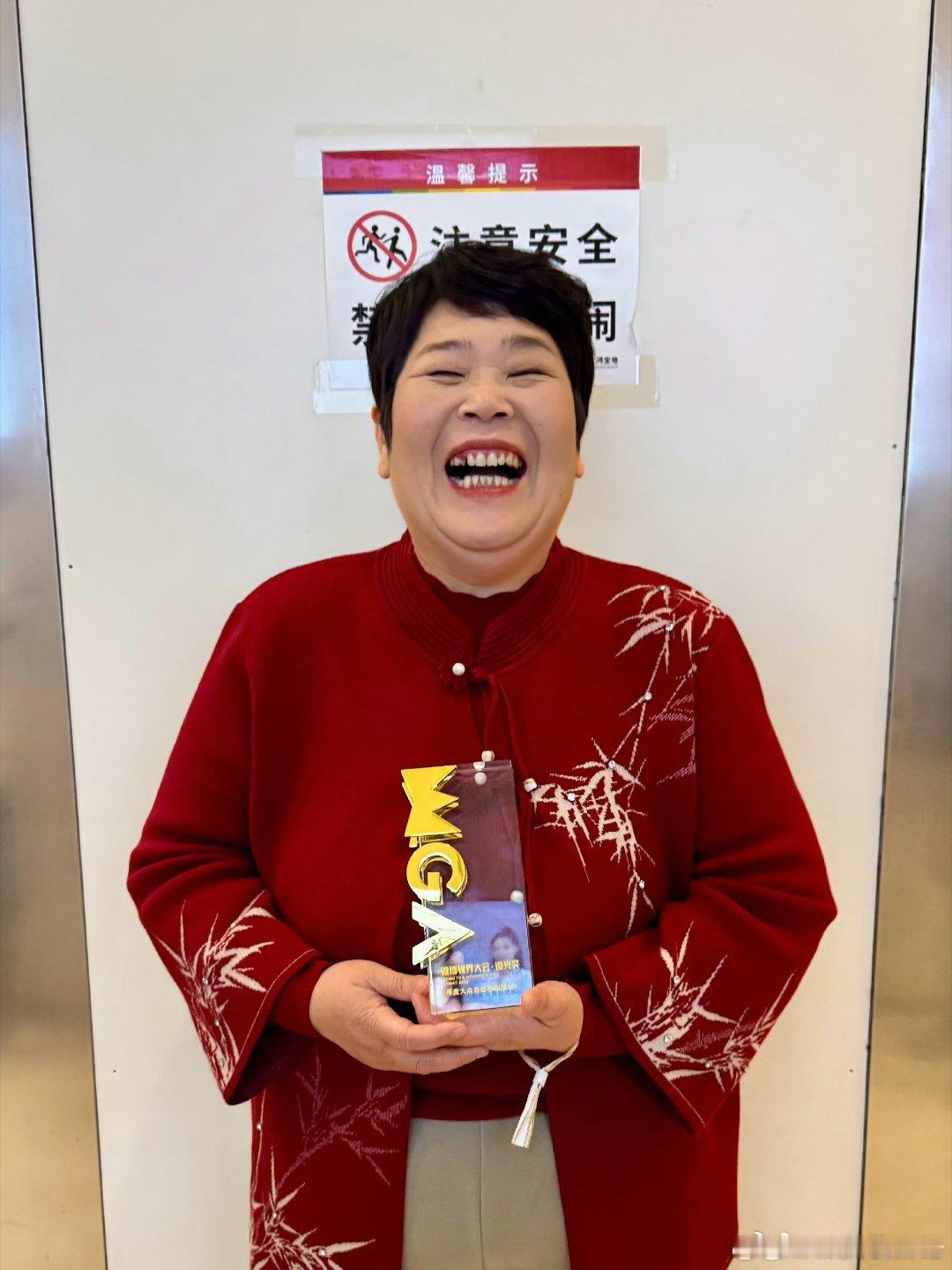 房主任驰援广西洪灾捐赠10万  房主任驰援广西洪灾广西洪灾牵动人心，房主任直接捐