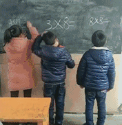 一个不懂爱情，一个不懂数学... 