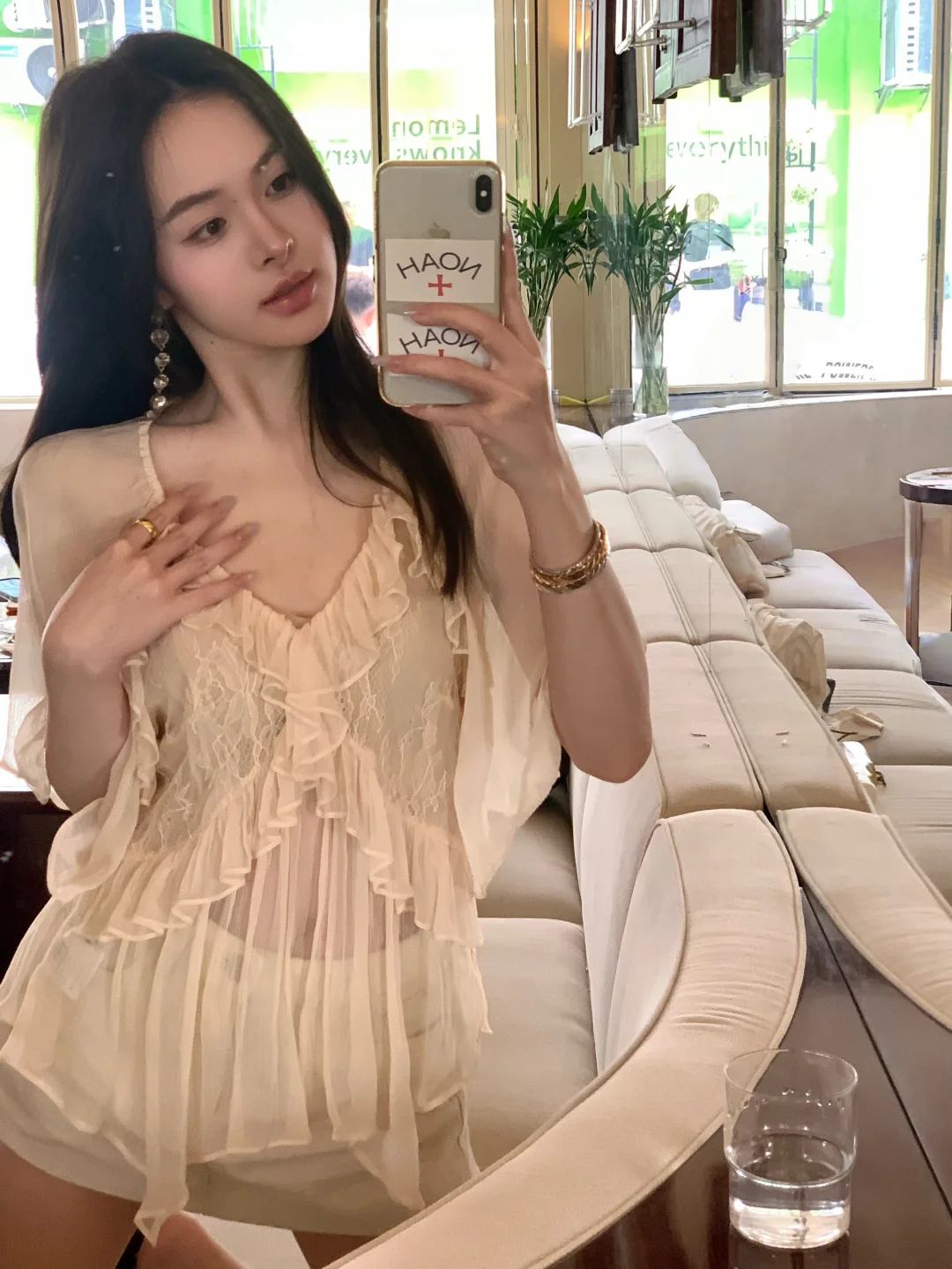 请吃饭的漂亮姐姐👧