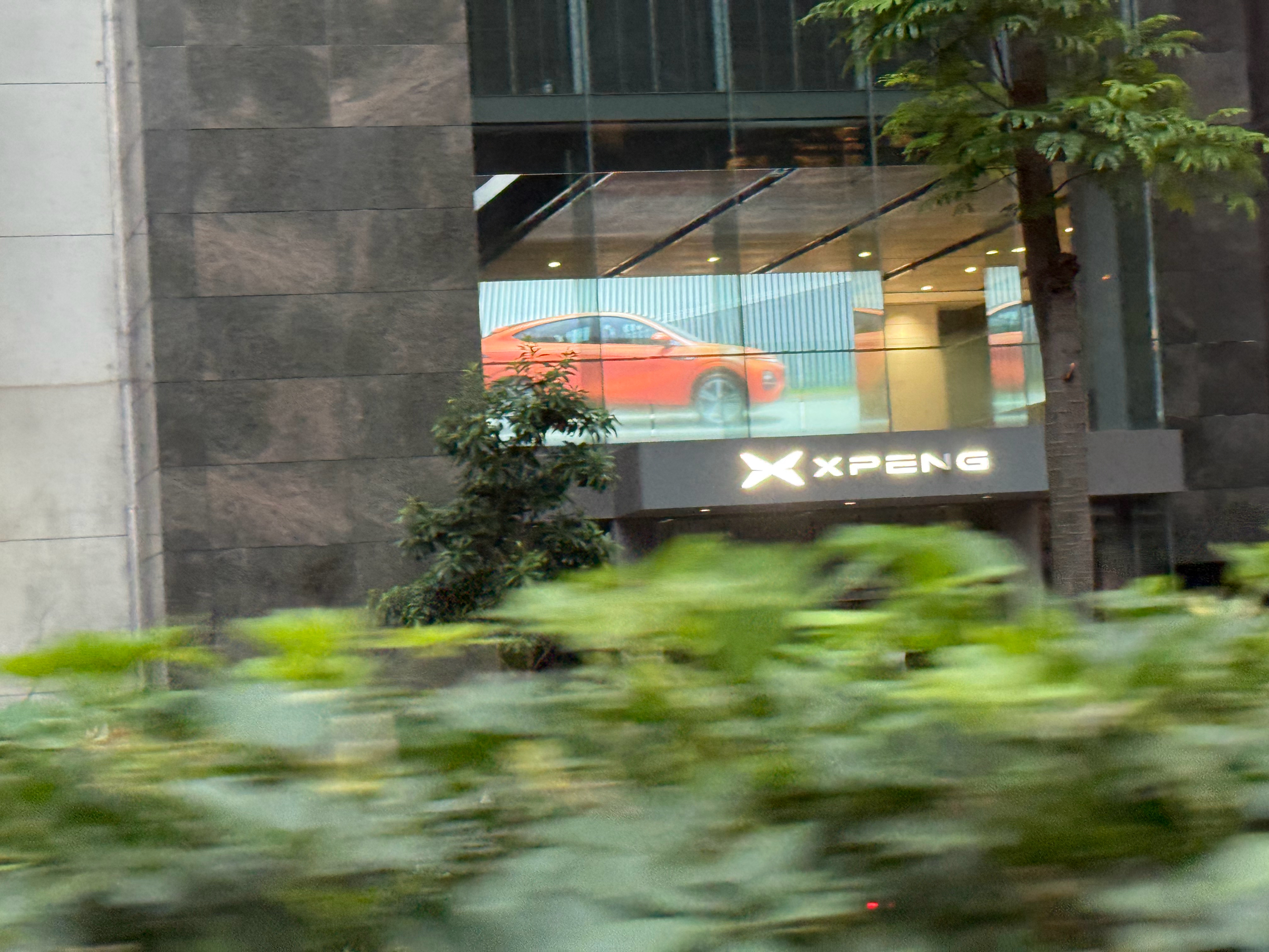 又来香港匆匆路过XPENG位置是真好新能源大牛说大v聊车 ​​​