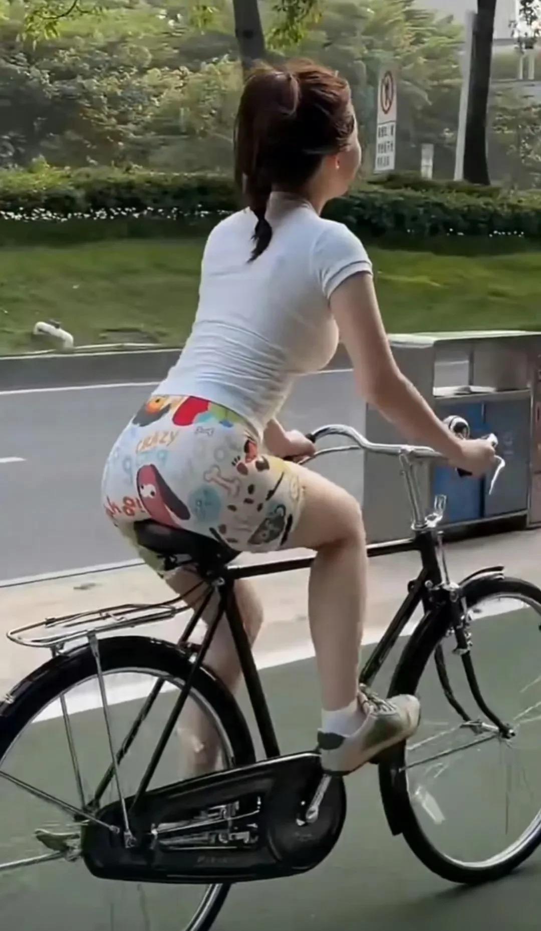 这二八大杠一般人不会骑吧