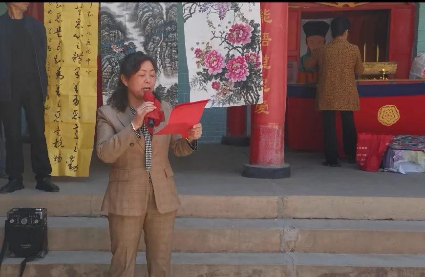 为乡村振兴注入文化元素活力———

兰州王家堡村文化交流中心举行揭牌仪式
​
​