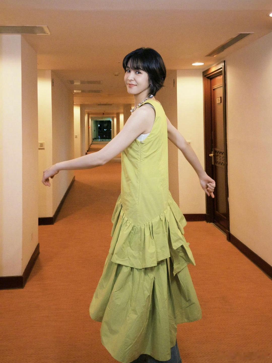 曾沛慈被声生不息制片人邀请2026青春芒果夜制片人看完彩排直接抛出邀约，这就是实