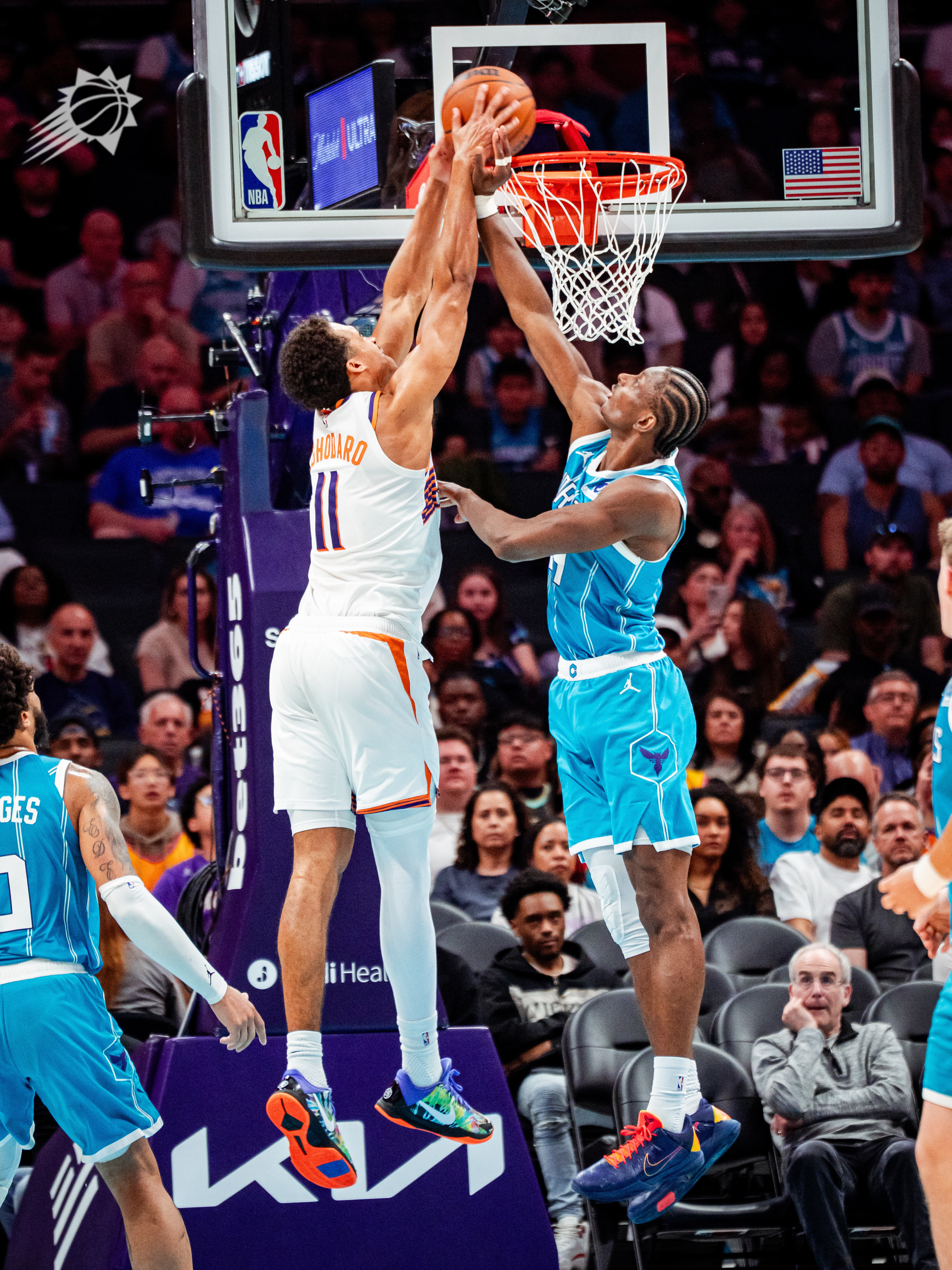 Oso 隔扣 😤  给球队提提气 菲尼克斯太阳 ｜旭日东升 ｜太阳vs黄蜂