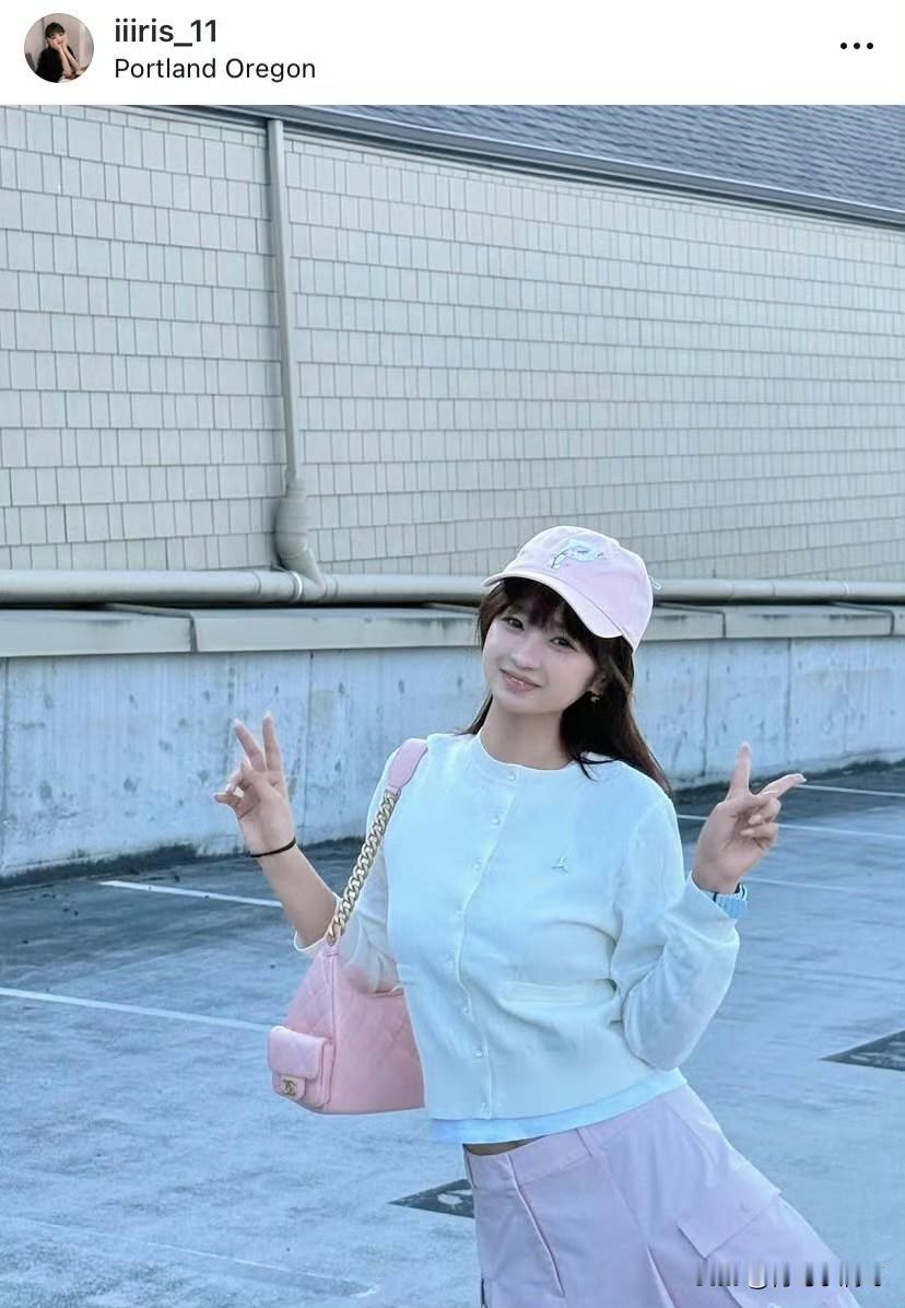 社媒被攻陷了！！！杨瀚森女友退网也不行，仍然继续被攻击！

杨瀚森在开拓者的未来