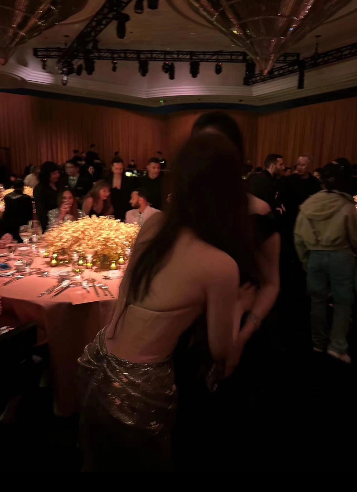赵露思 看到这两张图，女友粉真的爽之爽之... 