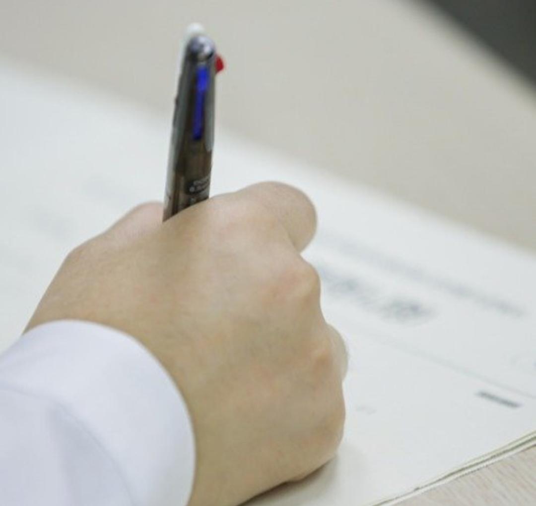 重磅！中考迎来大调整，生物地理不再计入总分，家长速看！
 
教育新政传来好消息！