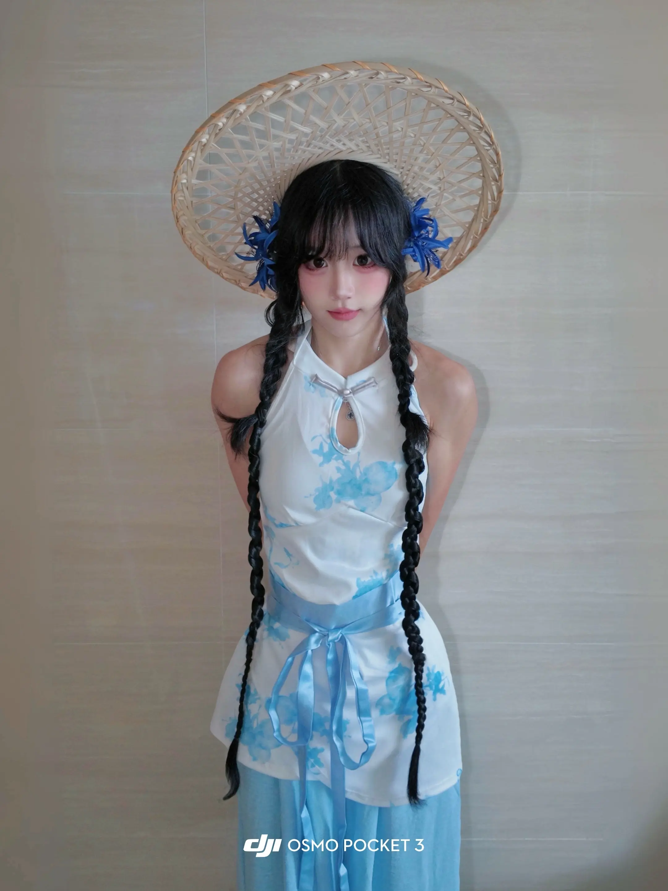 竟然是肌肉版中华娘？！正面一般背面绝了？中华娘有肌肉很正常啦 宽肩窄腰...
