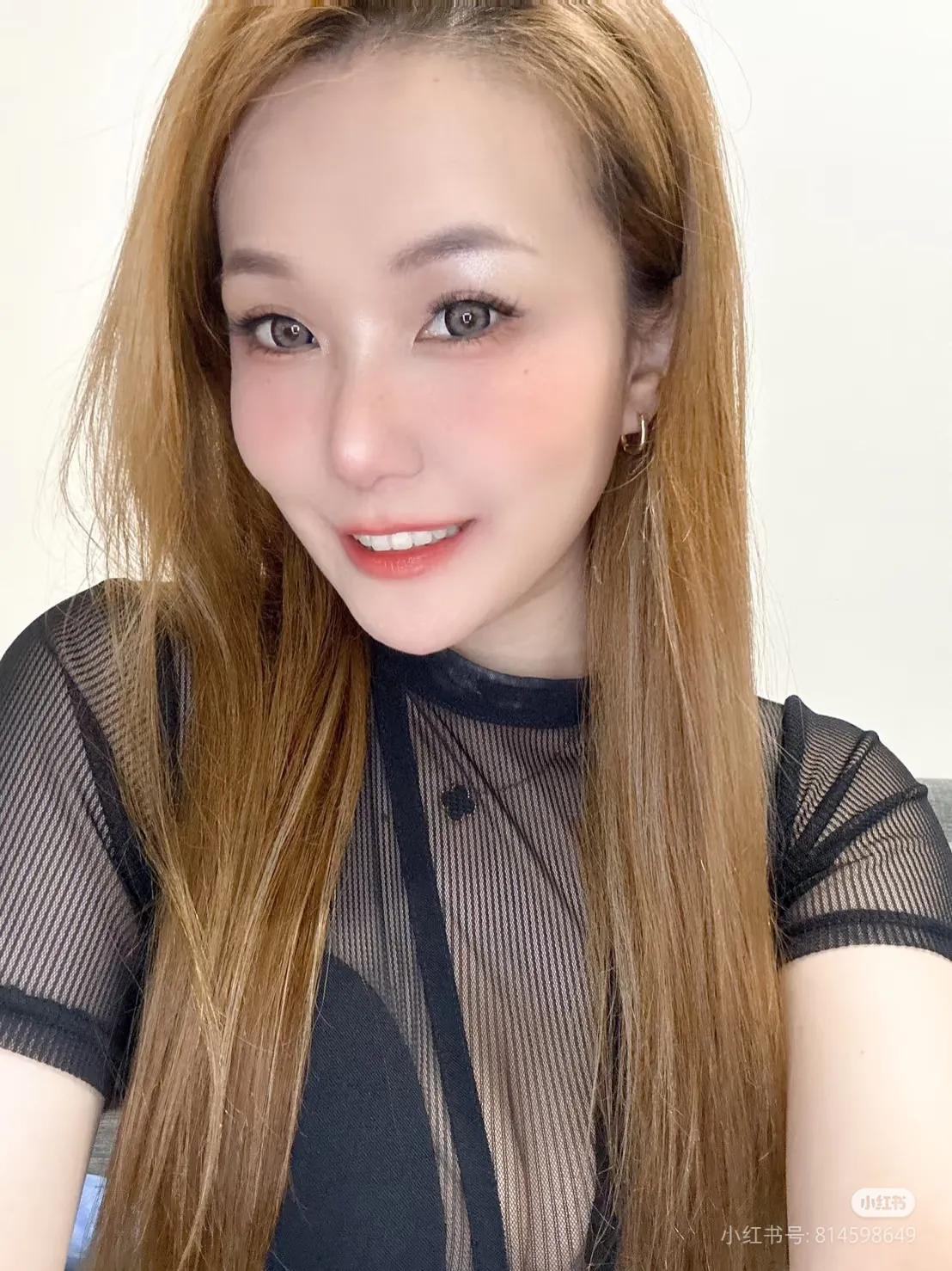 话说台湾近几年就推出了许多颜值，身材以及气质都相当不错的新晋博主，而小咪就是其中