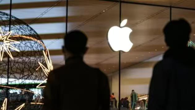 苹果为什么选择了特努斯？他说苹果将“再次改变世界”。苹果迎来史上第三位CEO！库