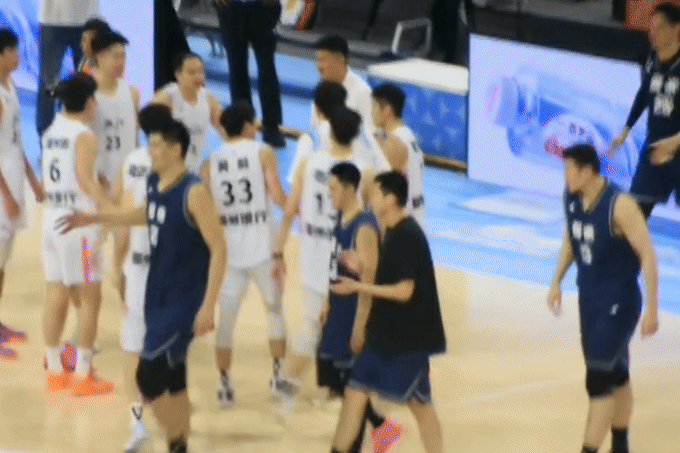 想念杜锋指导的中国男篮！
