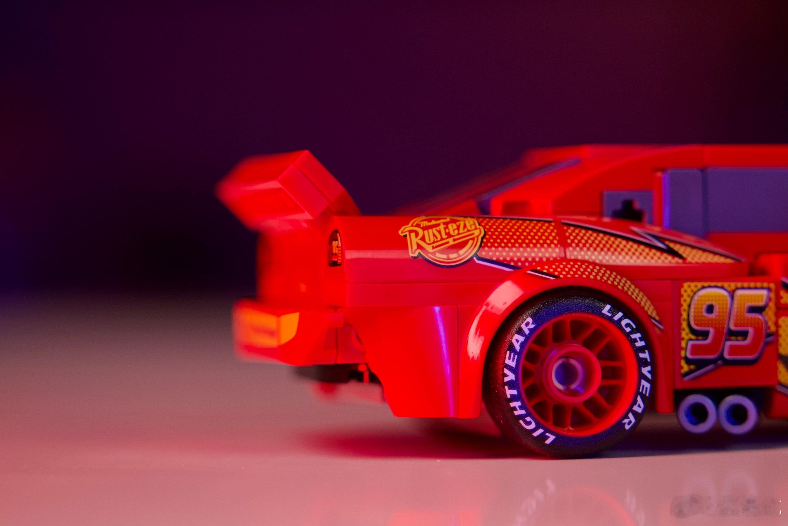 感谢乐高送我最爱的卡通角色！已经做了2年的wx头像！乐高®超级赛车系列新品「77